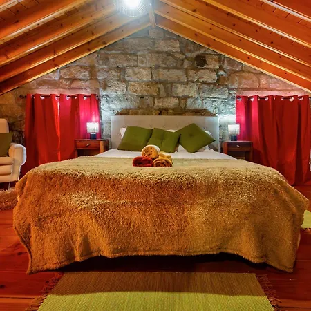 Entre A Pedra E O Mar Holiday home *