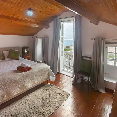 Entre A Pedra E O Mar Tatil Evi