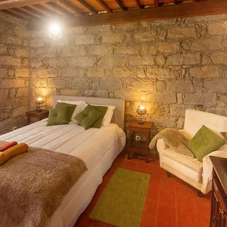 Entre A Pedra E O Mar Holiday home *