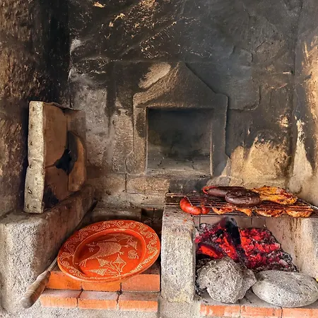 Entre A Pedra E O Mar Tatil Evi Faial da Terra
