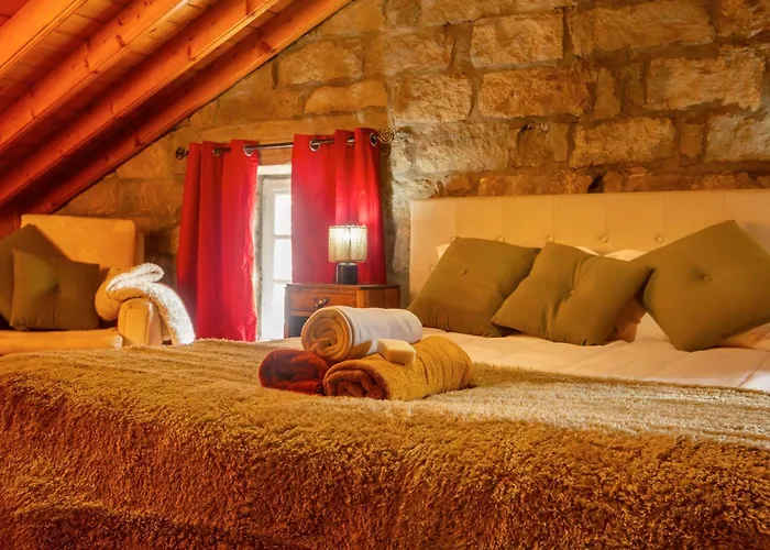 Entre A Pedra E O Mar