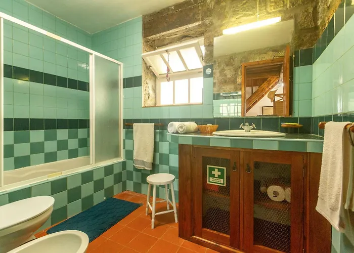 Entre A Pedra E O Mar Faial da Terra