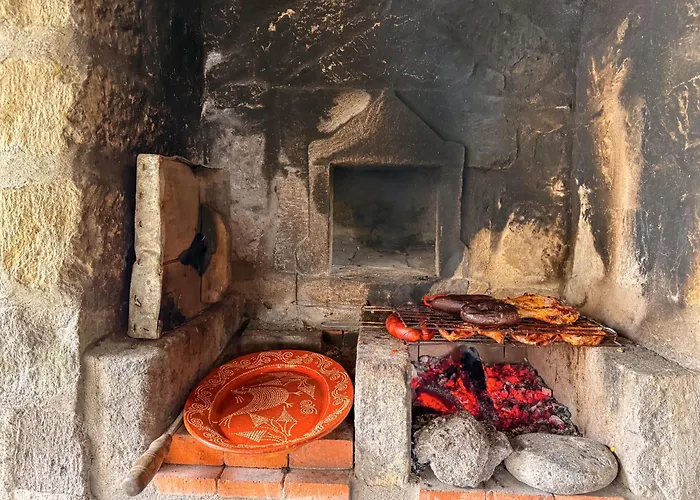 Entre A Pedra E O Mar Tatil Evi Faial da Terra