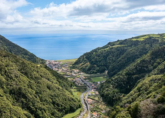 Tatil Evi Entre A Pedra E O Mar
