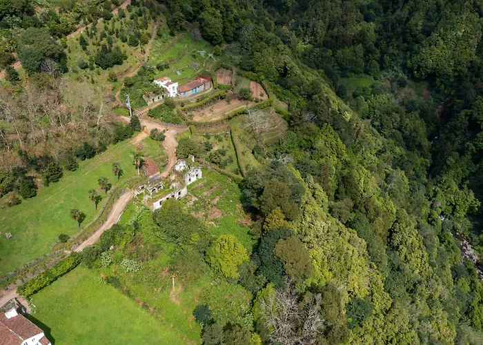Entre A Pedra E O Mar Holiday home Faial da Terra